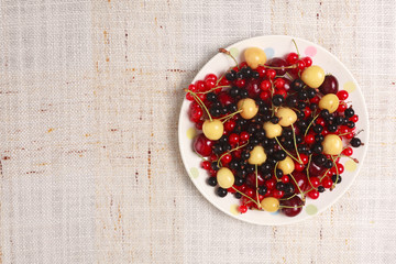 Mixed  berries in bowl