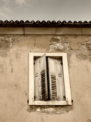 shutters (286)