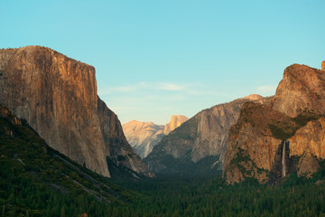 Naklejka na ściany i meble Yosemite Valley