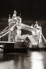 Naklejka premium Tower Bridge London