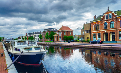 Fototapeta na wymiar The channel in the Assen Town . Holland.