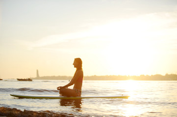 SUP Yoga Meditation