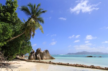 Fototapeta na wymiar plage, anse source d'Argent, Seychelles