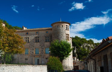 Fototapeta na wymiar Vogüé, le château.