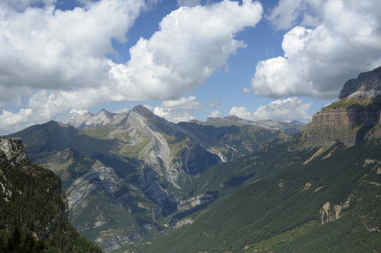 Otal peak