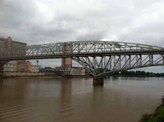 Fototapeta na wymiar Bridge over red river