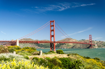 Fototapeta premium Golden Gate Bridge im Sommer