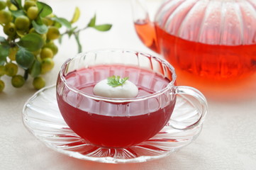 ハイビスカスティーのゼリー