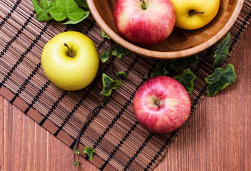 apple