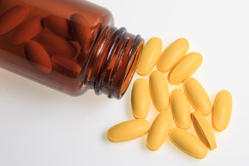 A bottle of 500 mg B-complex vitamin