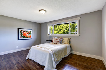 Fototapeta na wymiar Bedroom interior with single bed and window
