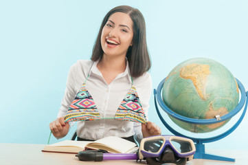 Fototapeta premium Business woman with the globe