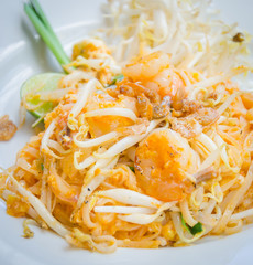 Pad thai