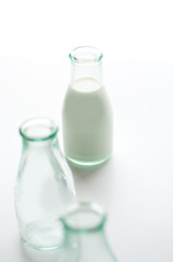 牛乳　牛乳瓶　ミルク