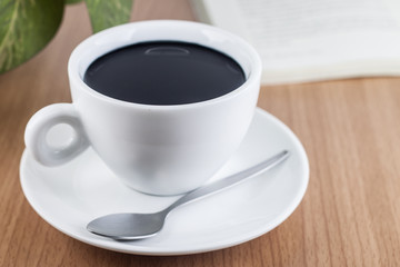 Fototapeta na wymiar black coffee in coffee cup