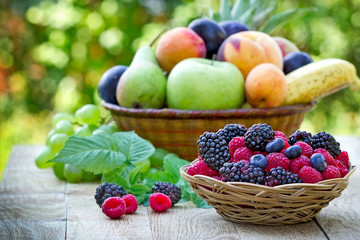 Obraz na płótnie Canvas Berry fruit - Healthy food