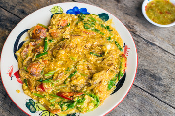 Fried crab with curry powder.
