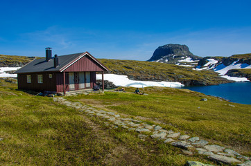 Fototapeta na wymiar Wanderhütte Hardangervidda - Norwegen