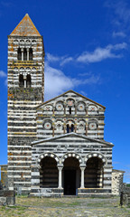 Fototapeta na wymiar Basilica della Santissima Trinità di Saccargia (SS)