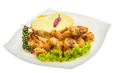 Garlic shrimps with potato