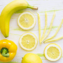 żółte warzywa i owoce