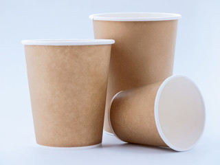 3 Pappbecher