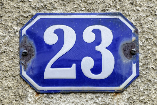 Hausnummer 23
