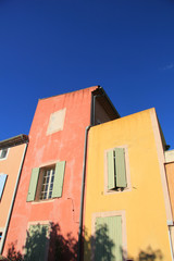 Fototapeta na wymiar Colored houses in Roussillion, France