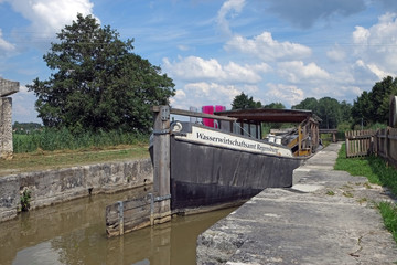 Fototapeta premium Ludwigskanal in Mühlhausen in Mittelfranken