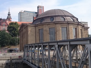 Naklejka premium Elbtunnel in Hamburg