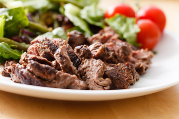 Salad with Sliced Beef and Cherry Tomato