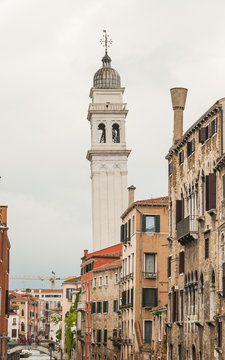 Venedig, historische Altstadt, Turm, Kanal, Frühling, Italien