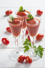 Bloody Mary cocktail zumo de tomate gazpacho fresco verano