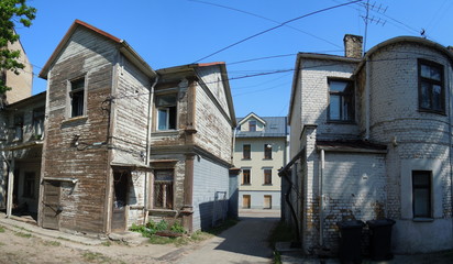 Courtyard © Juulijs