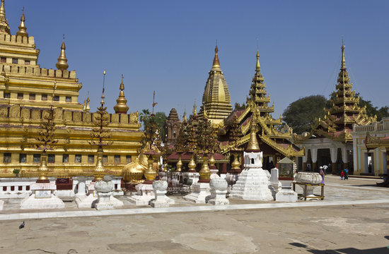 Around Shwezigon Pagoda 