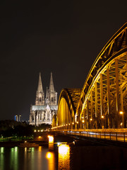Fototapeta premium Cologne Cathedral and Bridge