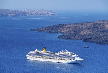 sea liner in Santorini bay