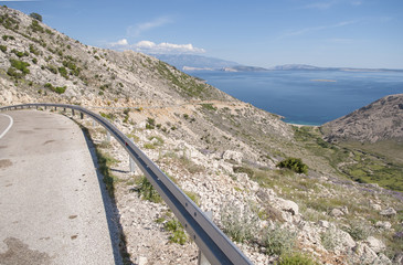 Krk Berge auf Straße