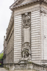 Admiralty Arch between The Mall and Trafalgar Square, London.