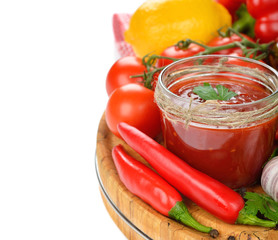 Tomato sauce with vegetables