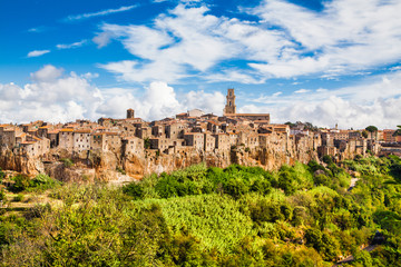 Fototapeta na wymiar Medieval town of Pitigliano in Tuscany, Italy
