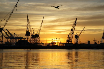 Fototapeta na wymiar Pier at Sunrise