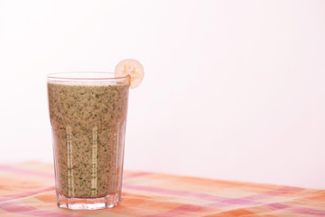 Smoothie aus dem Mixer