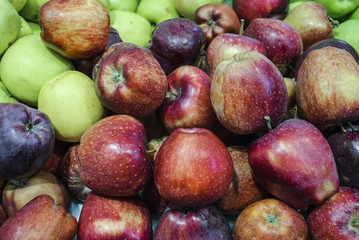 Fresh, juicy apples