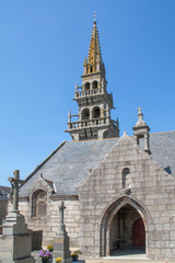 Fototapeta premium Eglise Saint-Sezni et cimetière à Guissény, Finistère