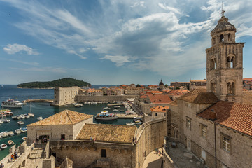 Fototapeta na wymiar Hafen von Dubrovnik