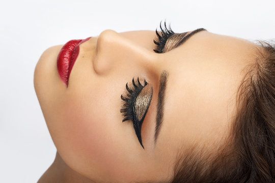 beautiful makeup and excellent A red lips