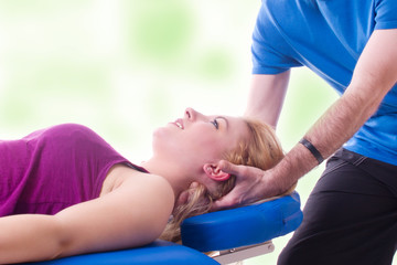 Physio für den Halswirbel