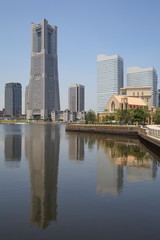 Obraz na płótnie Canvas View of the Marina in Yokohama Bay side