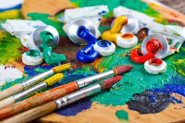 Fototapeta premium Paints and brushes